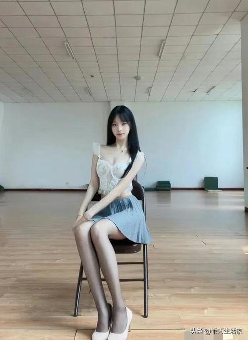 如何穿丝袜 视频,优雅与时尚的完美融合