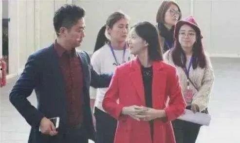 章泽天刘强东视频,一段不为人知的情感纠葛